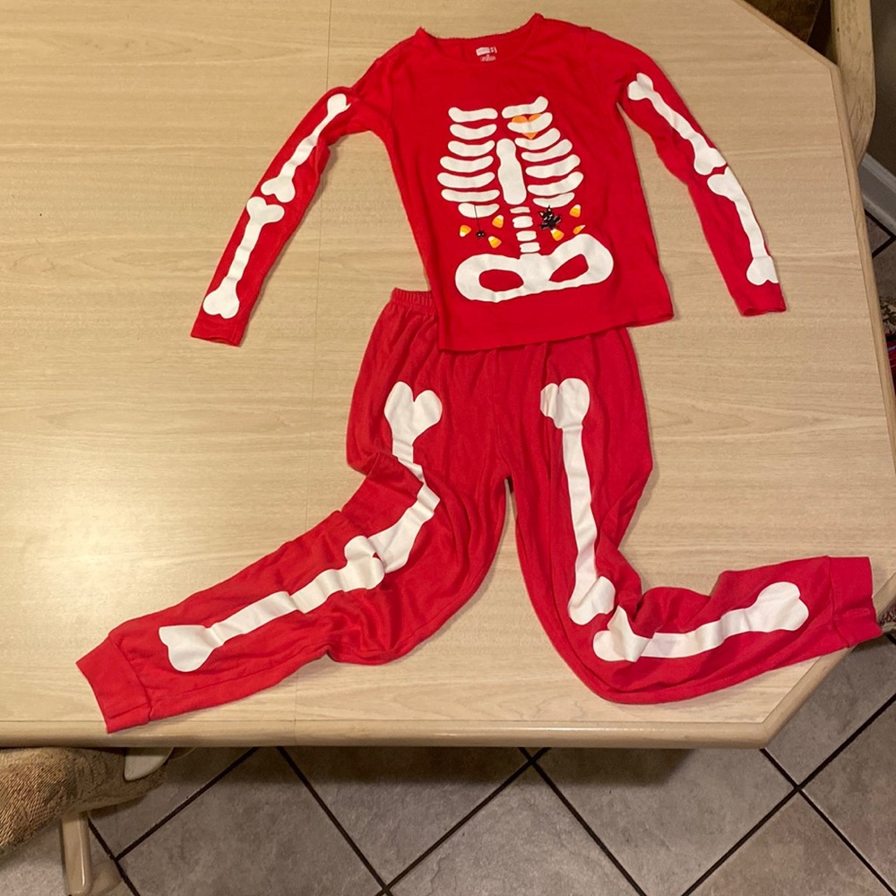 🌻3 for $15🌻 Kids size 10 Crazy 8 spooky pajamas
